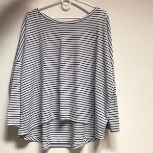 old navy long sleeved shirt